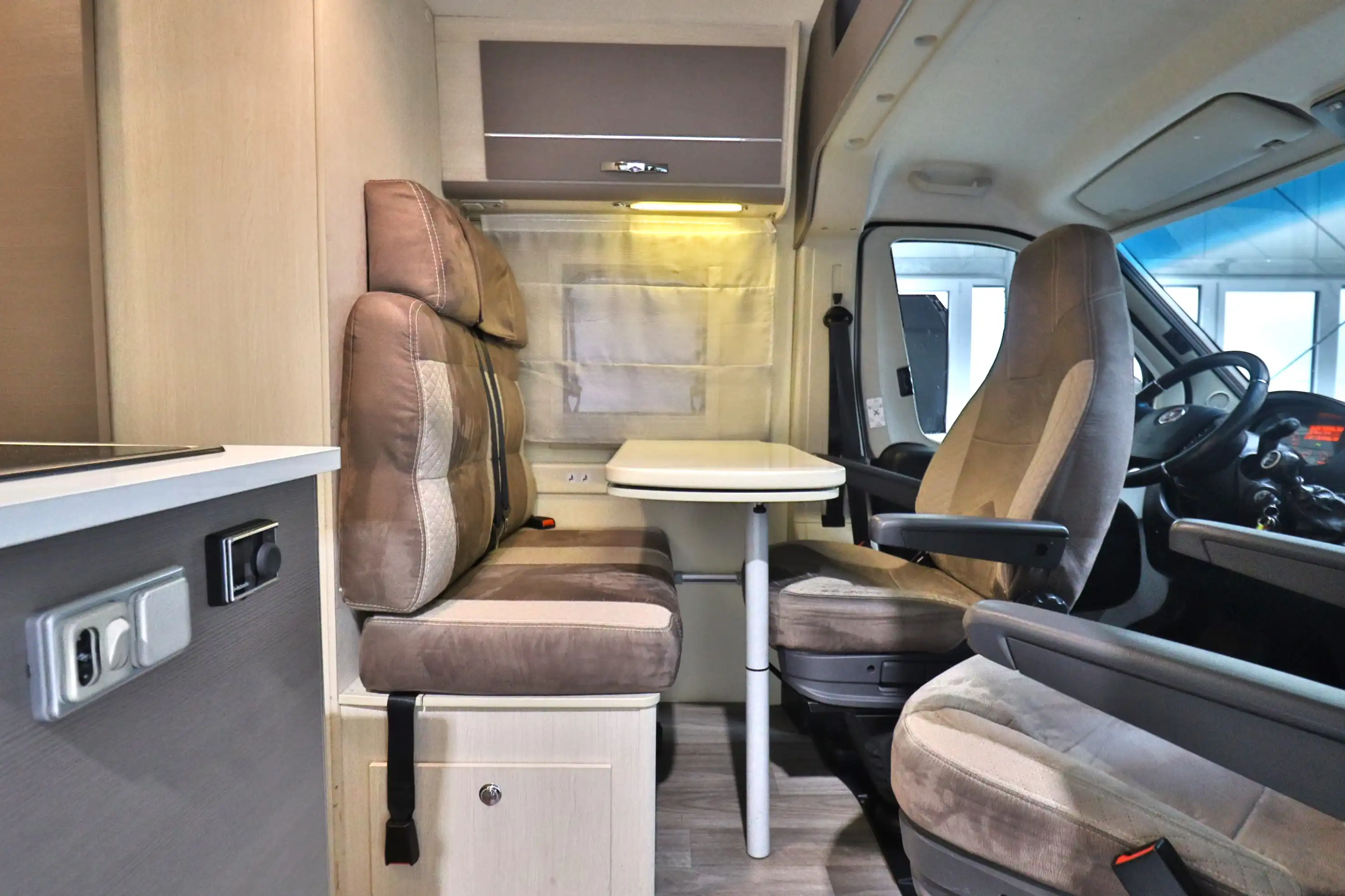 CHAUSSON V 594 S